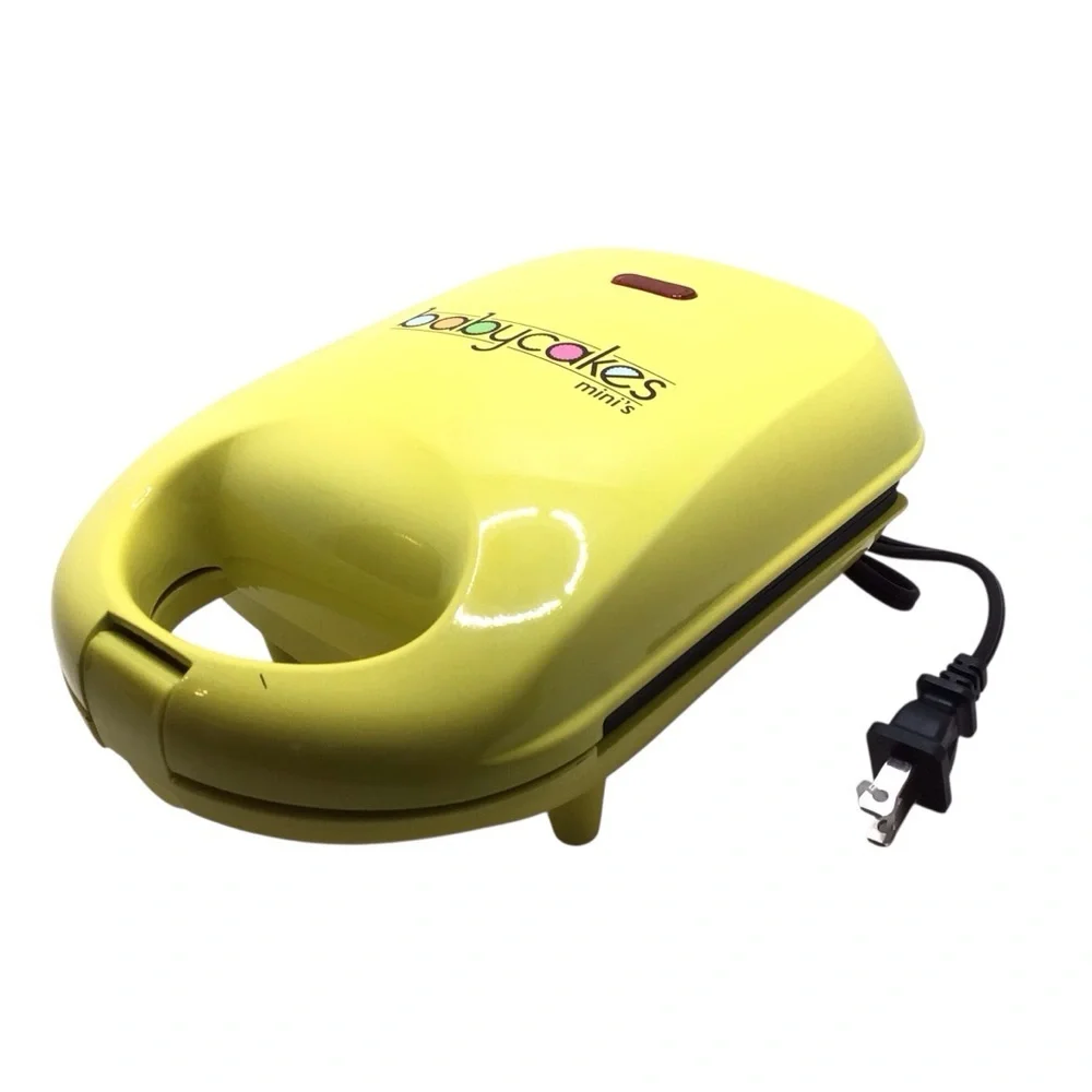 Babycakes Mini's Nonstick Coated Donut Maker #DNM-30 [Yellow] *NEW NO BOX